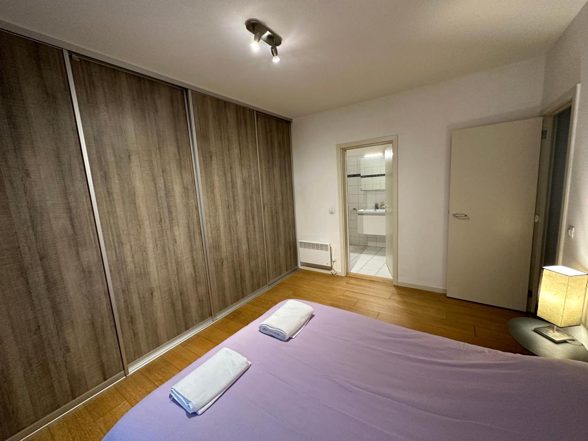 3 Bedroom Apartment In City Center With Balcony View Brussels Ngoại thất bức ảnh